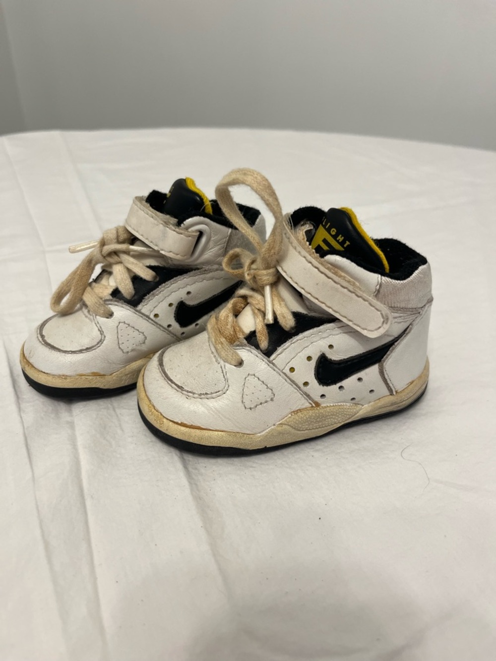 Vintage 90s Baby Nike’s